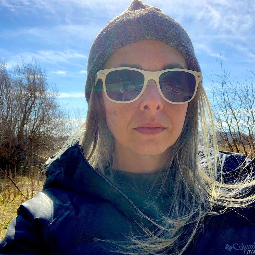 Meet your Posher, Eleena